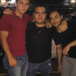 Meet your Posher, Victor